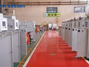 某新能源汽車動力電池企業(yè)出口用36臺水冷機組發(fā)貨視頻 某新能源汽車動力電池企業(yè)出口用36臺水冷機組發(fā)貨視頻