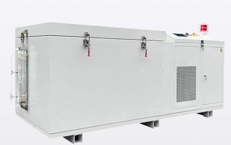 【產(chǎn)品介紹】立式工業(yè)冷凍箱-工業(yè)低溫裝配冷處理冰箱